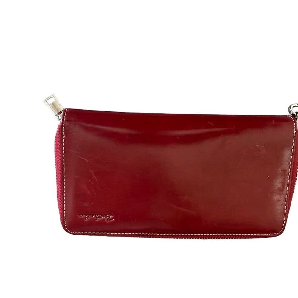 Bostanten Elegant Wristlet with Secure Closure and Organizational Features